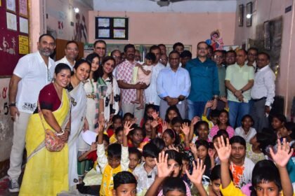 āĻĒā§āϰāĻļāĻžāϏāύ